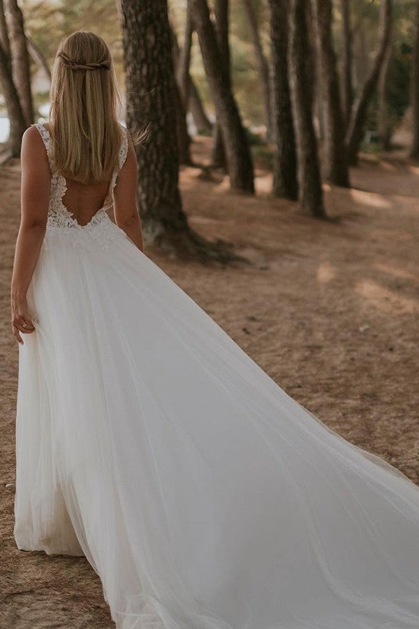 Bescheidenes, langes Boho-Brautkleid in A-Linie mit V-Ausschnitt und rückenfreiem Spitzen-Tüll