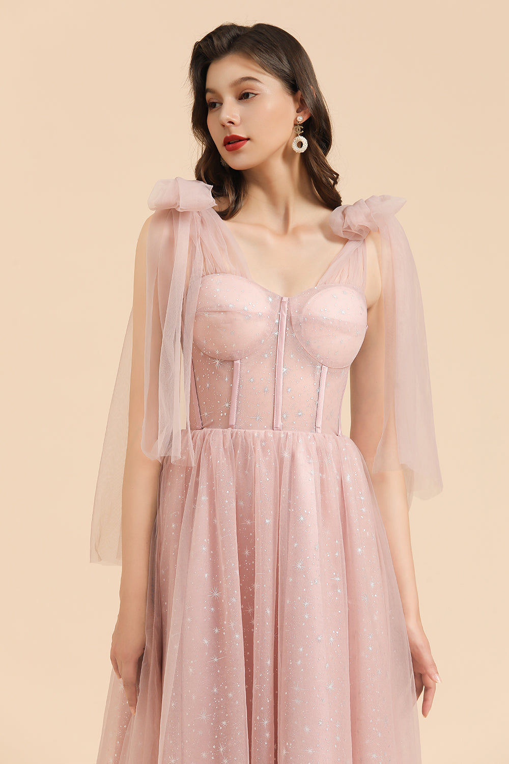 Finden Sie Schöne Brautjungfernkleider Lang Rosa Mit Ärmel online. Babyonlinedress.de bietet Große Auswahl von Brautjungfernkleider maßgeschneider.