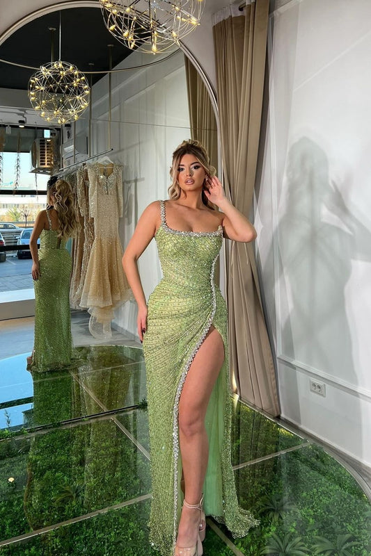 Grünes Ballkleid mit Spaghettiträgern Abendkleider Glitzer Lang