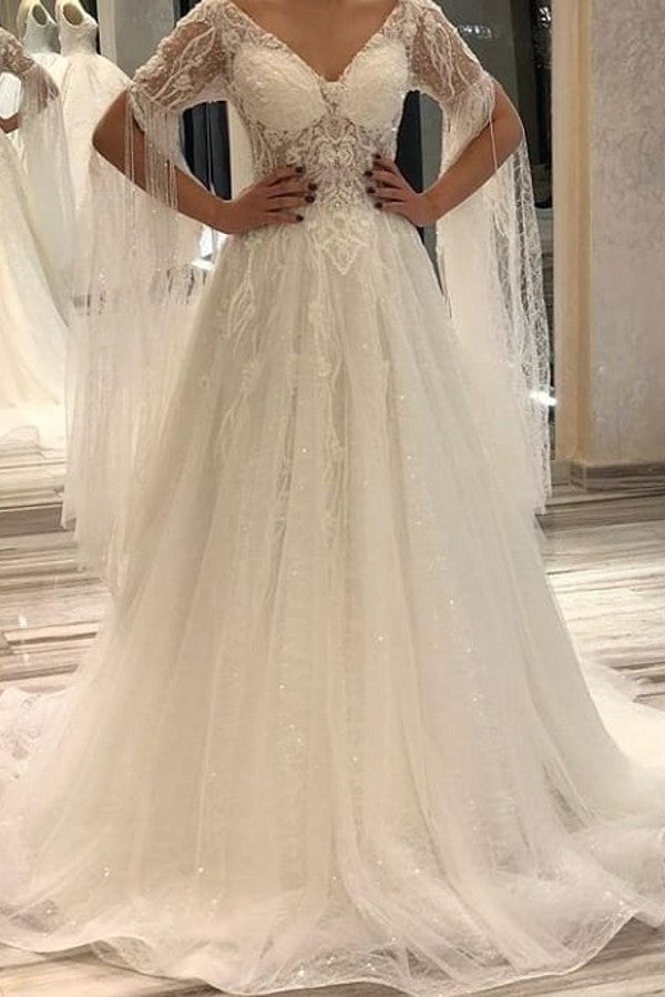 A-Linie, tiefes V-Ausschnitt, kurze Ärmel, rückenfreies Brautkleid mit Spitzenapplikationen