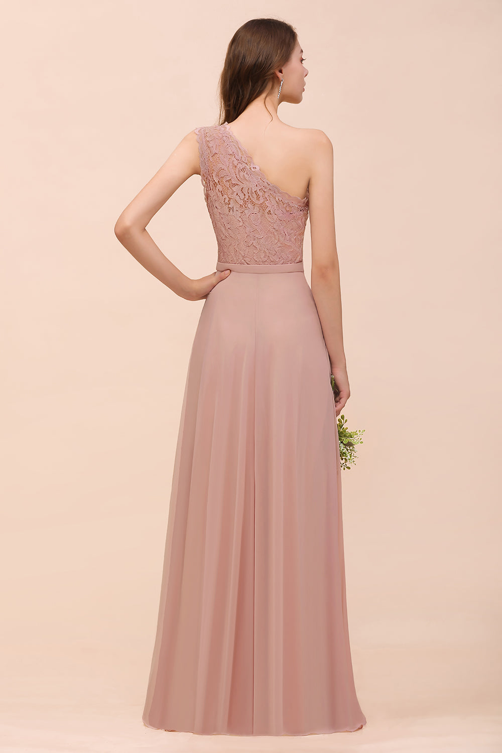 Suchen Sie Altrosa Brautjungfernkleider Lang Günstig online bei babyonlinedress.de. Etuikleider Chiffon Kleider maß geschneidert bekommen.