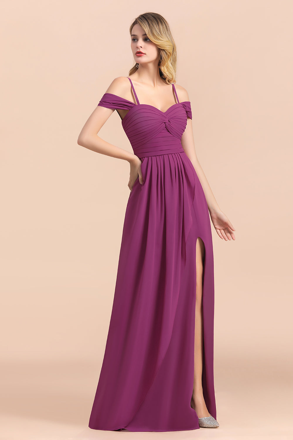 Finden Sie Purpur Brautjungfernkleider Lang Chiffon online bei babyonlinedress.de. Kleider Für Brautjungfern mit hocher qualität bekommen.