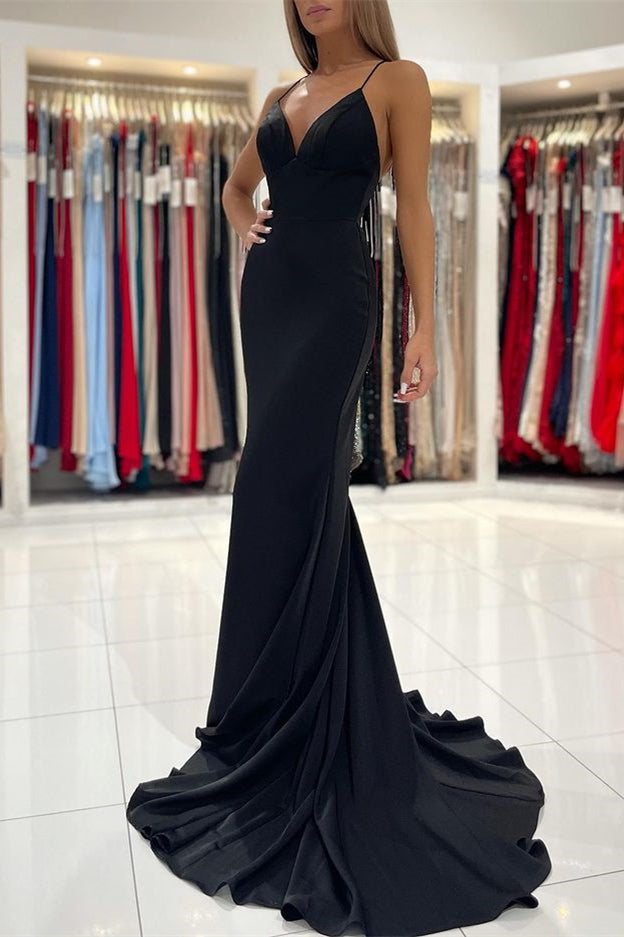 Schwarzes langes Ballkleid im Meerjungfrau-Stil mit Spaghettiträgern und Charmeuse