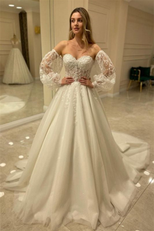 Sweetheart-Blasenärmel-Tüll-Brautkleid mit Spitze