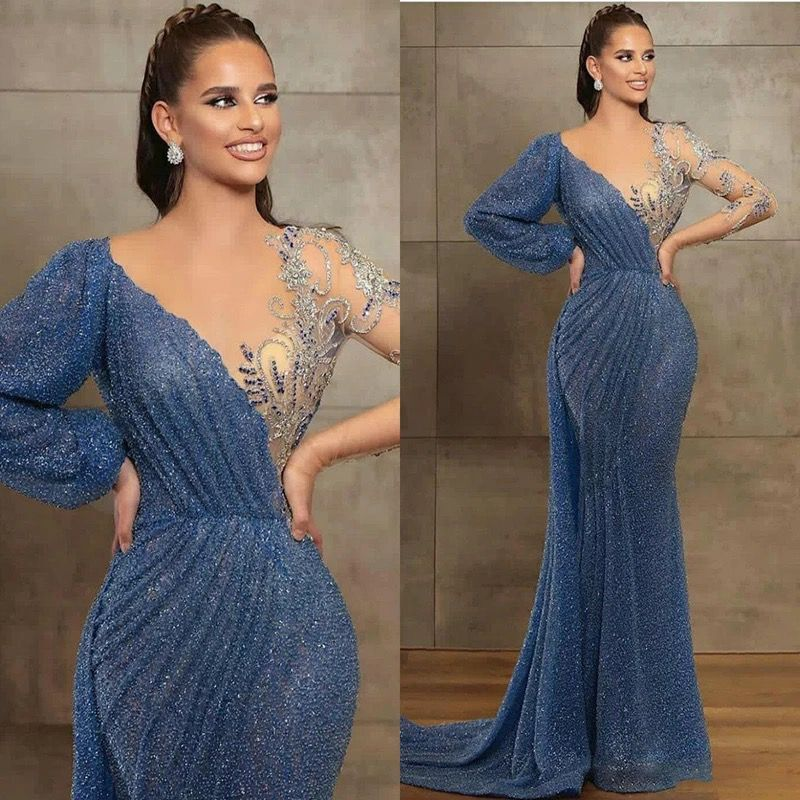 Wunderschönes Meerjungfrau-Abendkleid mit V-Ausschnitt und langen Ärmeln und Paillettenperlen