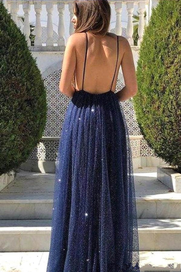 Dunkelblaues Ballkleid mit Spaghettiträgern und Pailletten