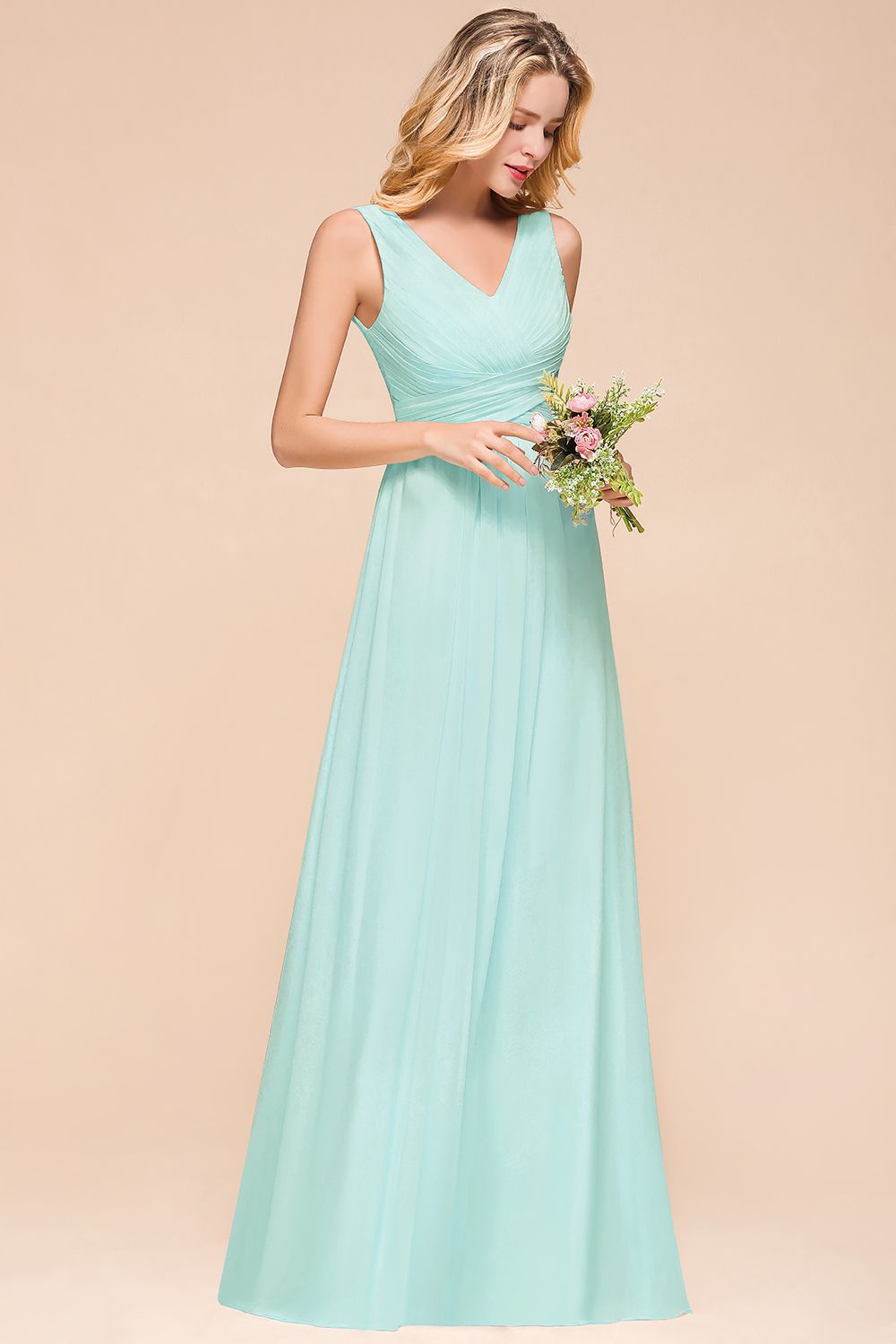 Bestellen Sie Mint Grün Brautjungfernkleider Lang online bei babyonlinedress.de. Günstiges Brautjungfernkleid aus Chiffon maß geschneidert bekommen.