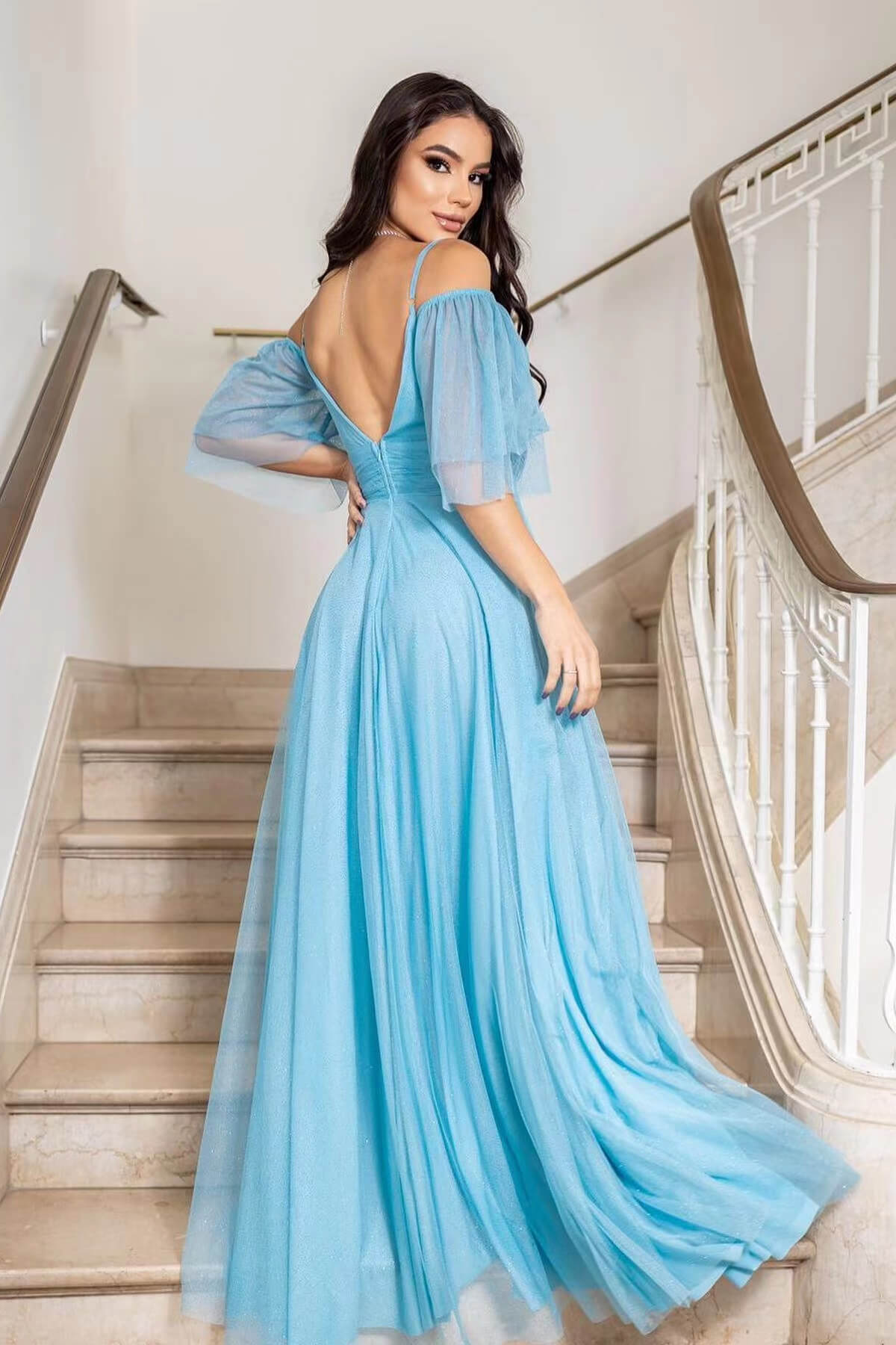 Boho-Tüll-Abschlussballkleid mit Spaghettiträgern in A-Linie