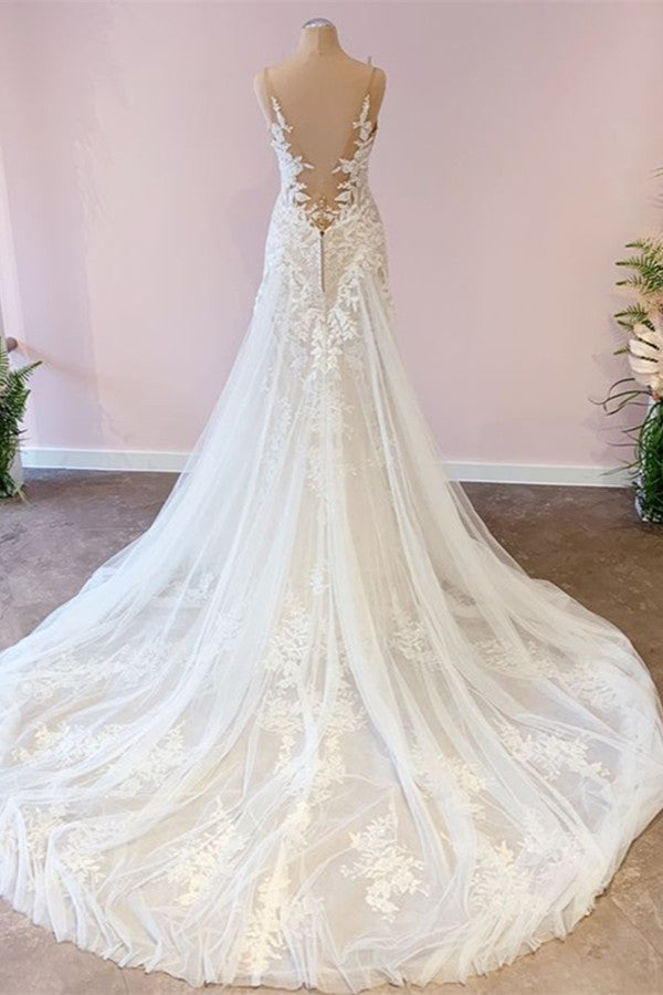Atemberaubendes Brautkleid in A-Linie mit Spaghettiträgern, Tüll und applizierter Spitze