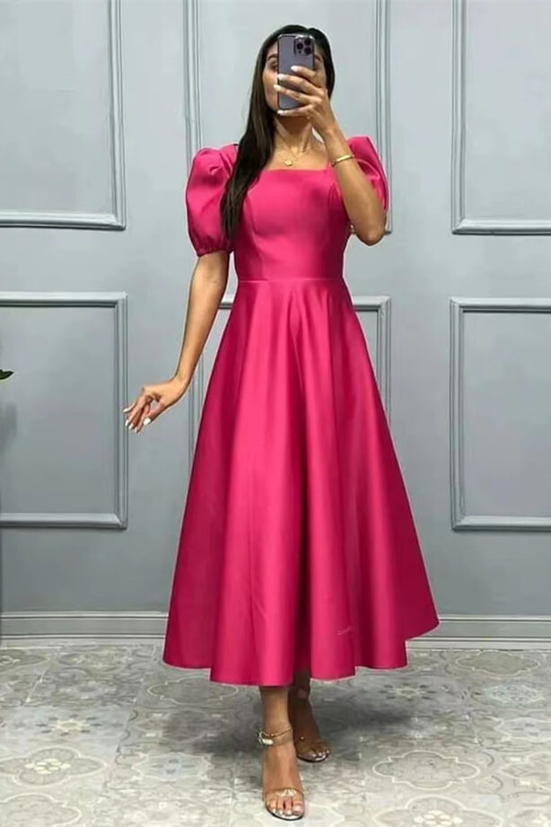 Elegantes Online-Abschlussballkleid in quadratischer A-Linie mit kurzen Ärmeln