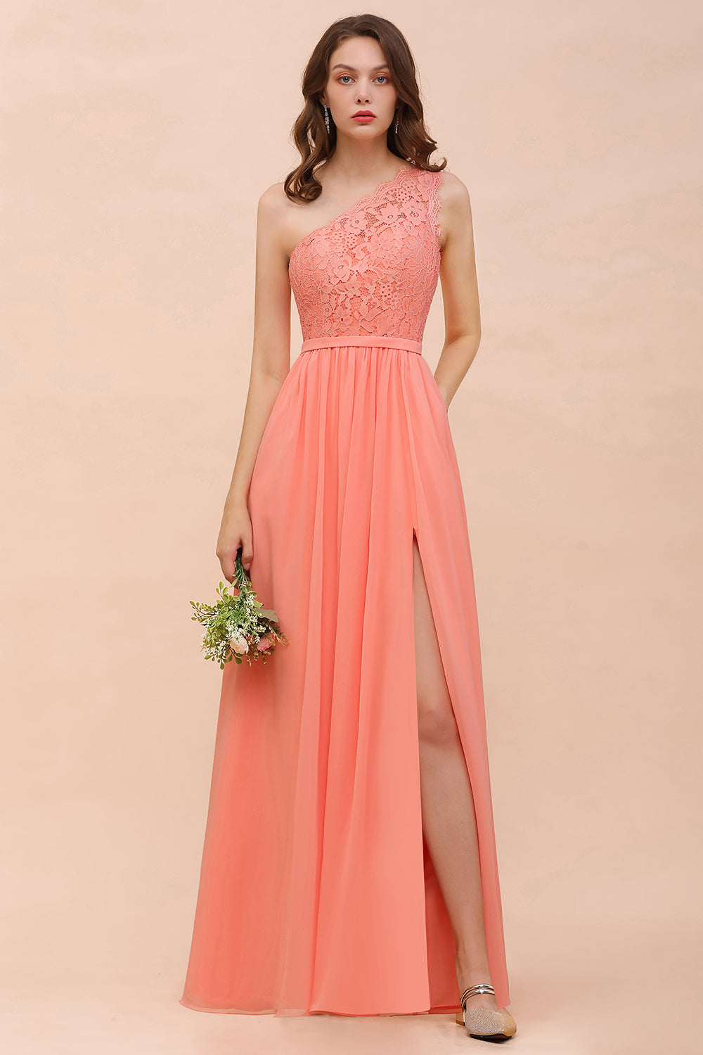 Suchen Sie Wunderschöne Brautjungfernkleider Lang Coral online bei babyonlinedress.de. Kleider Für Brautjungfern Günstig maß geschneidert kaufen.