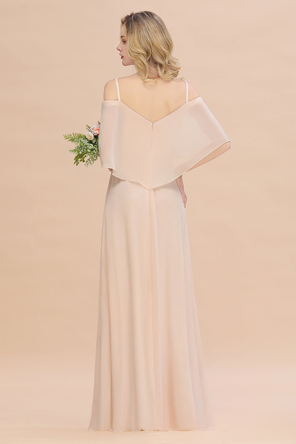 Bestellen Sie Champagne Brautjungfernkleider Lang Günstig online bei babyonlinedress.de. Kleider Für Brautjungfern maß geschneidert bekommen.