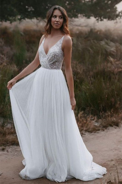 Ärmelloses Brautkleid aus Tüll mit V-Ausschnitt und Pailletten