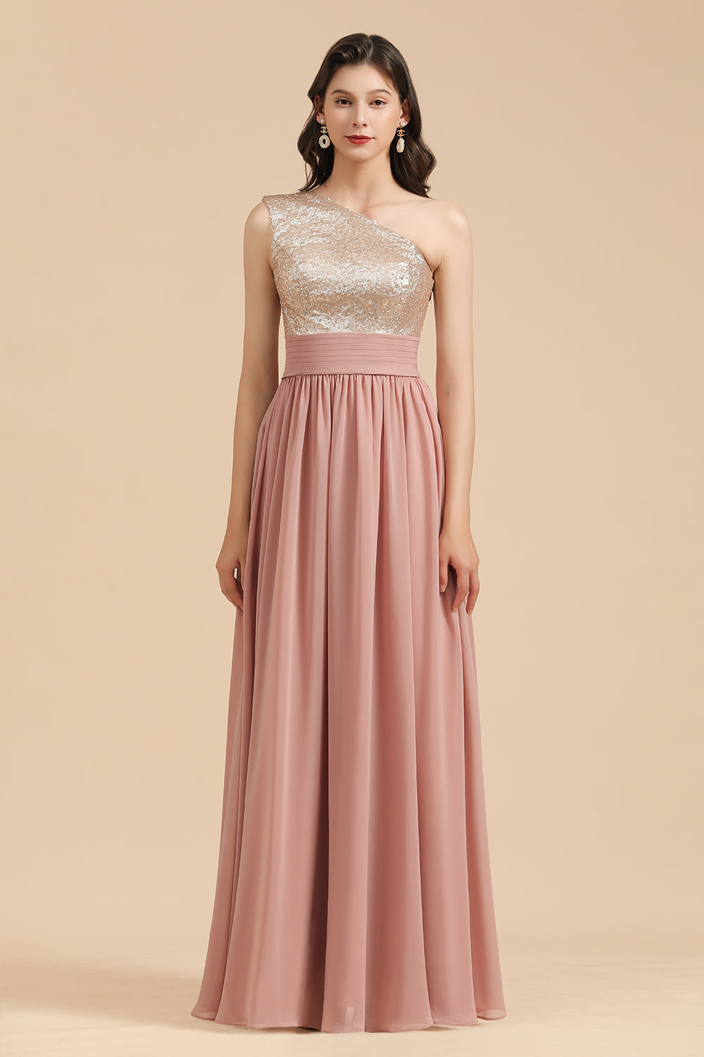 Hier können Sie Brautjungfernkleider Lang Altrosa online bei babyonlinedress.de. Chiffon Kleider Mit Glitzer für Sie zur Hochzeit gehen.