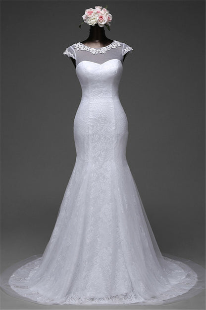 Langes Brautkleid aus Spitze im Meerjungfrau-Stil mit Tüll
