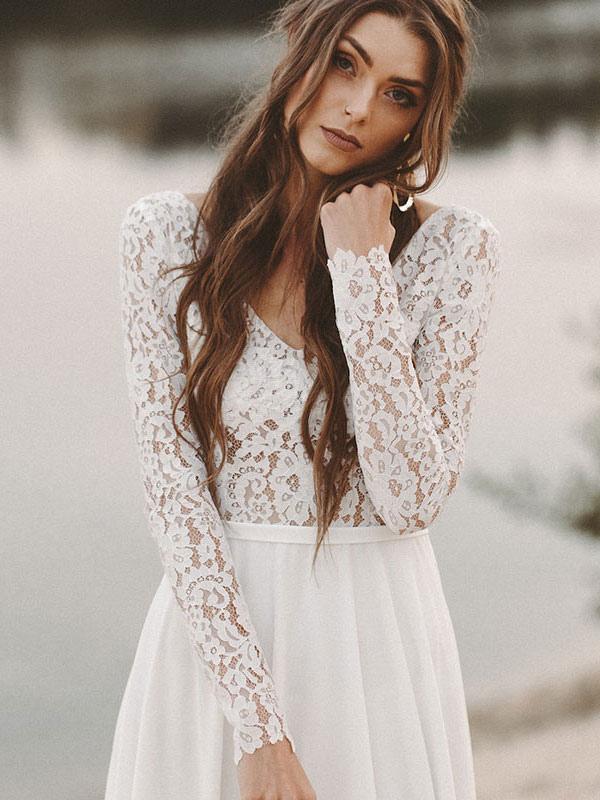 Langärmliges Boho-Hochzeitskleid mit Spitze