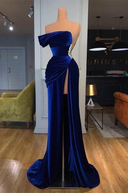Dunkelblaues One-Shoulder-Meerjungfrau-Abschlussballkleid mit langem Schlitz und Perlen