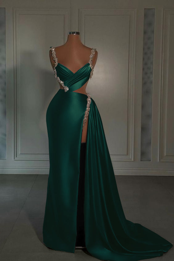 Glamouröses rosa Ballkleid mit herzförmigem Spaghettiträger und hohem Schlitz