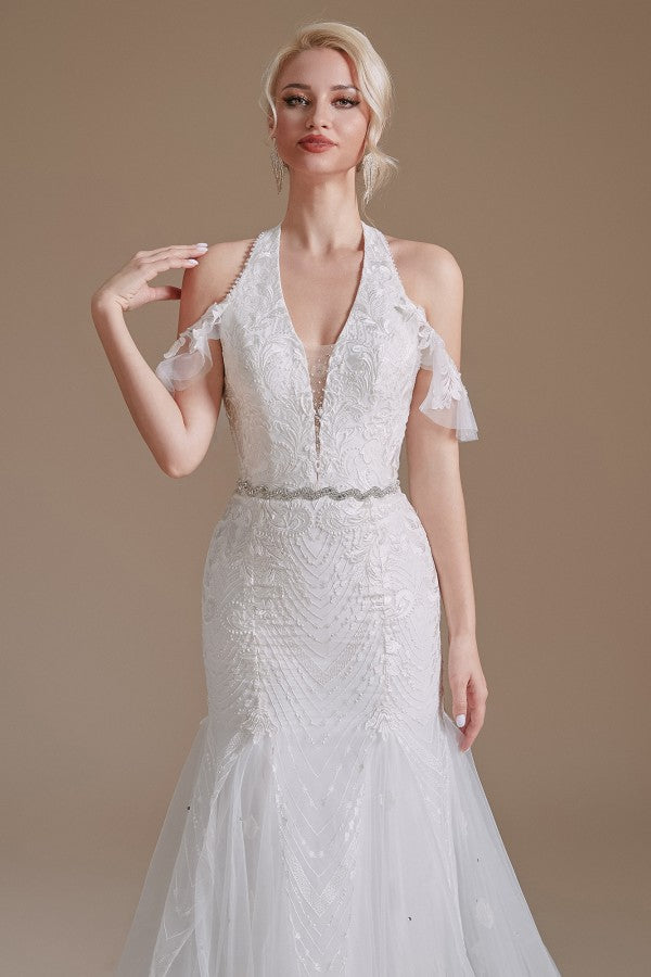 Elegantes, langes, bodenlanges Brautkleid aus Tüll mit Neckholder und Applikationen aus Spitze im Meerjungfrau-Stil