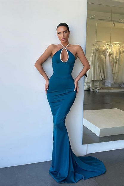Dunkelblaues, ärmelloses, langes Meerjungfrau-Abschlussballkleid mit Neckholder