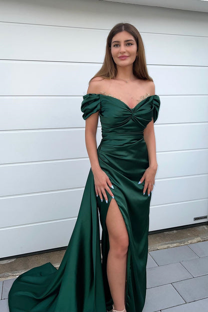 Dunkelgrünes Schatz-Meerjungfrau-Abschlussballkleid mit Schlitz vorne und schulterfreien Perlenverzierungen