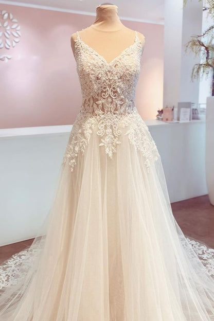 A-Linien-Brautkleid aus Spitze mit V-Ausschnitt