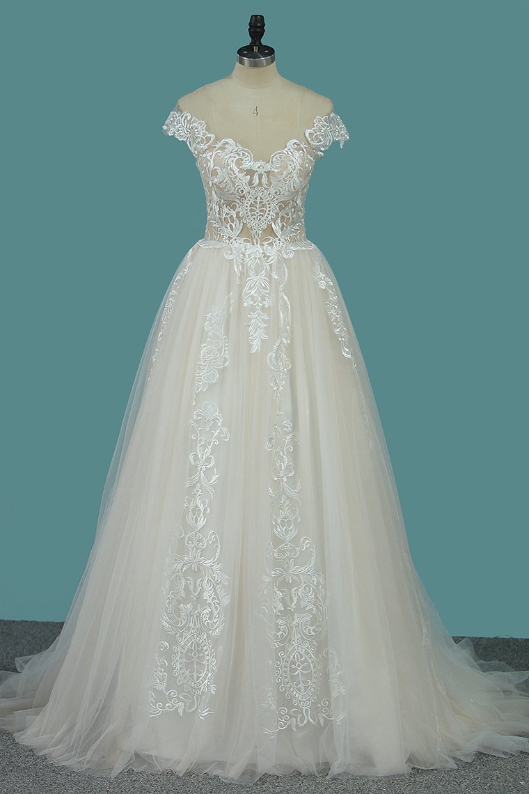Bateau-Brautkleid in A-Linie, bodenlang, mit Rüschen, Tüll-Applikationen und Spitze