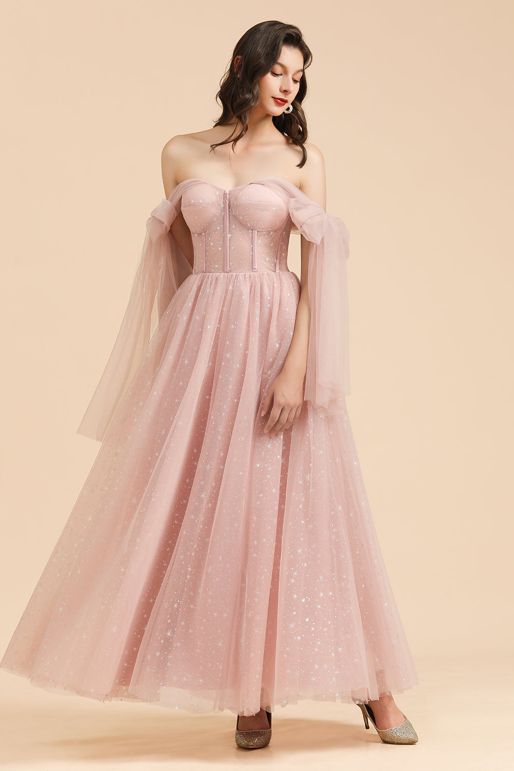 Finden Sie Schöne Brautjungfernkleider Lang Rosa Mit Ärmel online. Babyonlinedress.de bietet Große Auswahl von Brautjungfernkleider maßgeschneider.