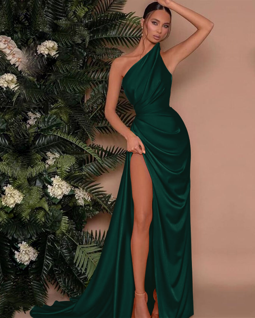 Elegantes grünes, ärmelloses, schulterfreies, geschlitztes Abendkleid im Meerjungfrau-Stil online