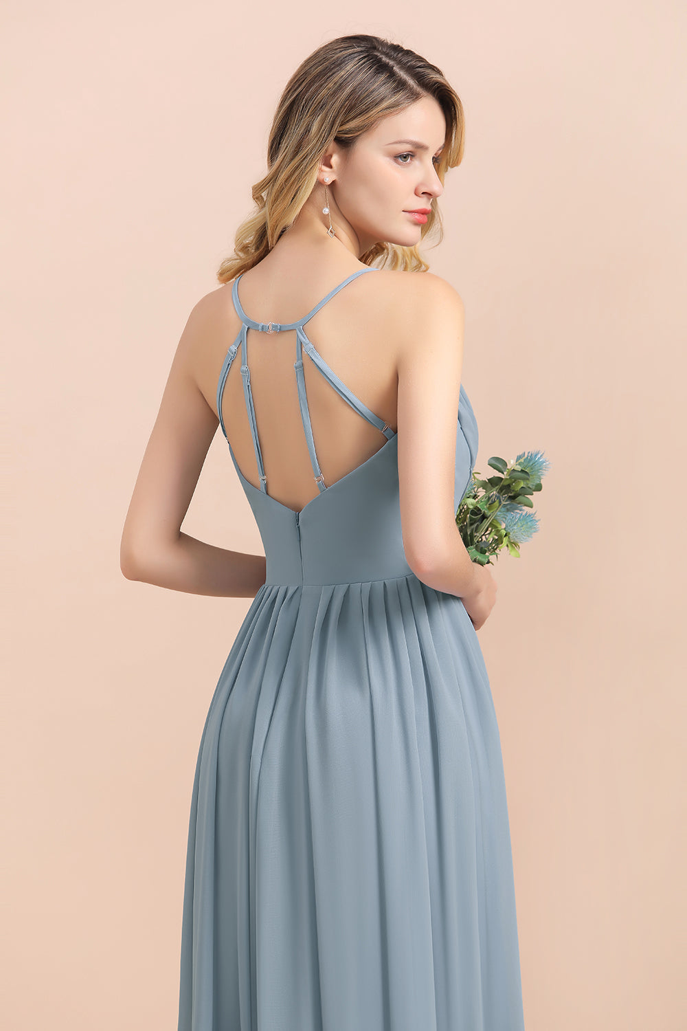 Suchen sie bei babyonlinedress.de Brautjungfernkleider Lang Blau. Chiffon Kleider Hochzeitsgäste Kleider für Sie zur Hochzeit gehen.