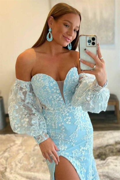 Bezauberndes Abendkleid mit Applikationen, V-Ausschnitt, halben Ärmeln und Schlitz