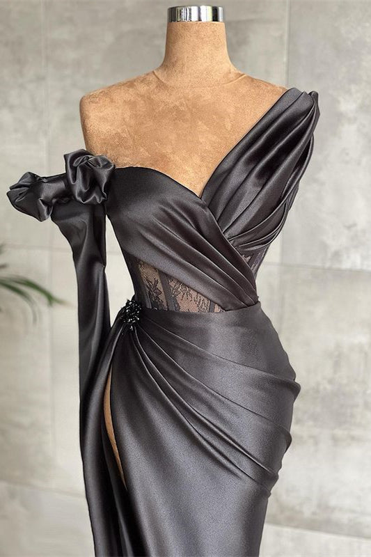 Schwarzes, langärmeliges Meerjungfrau-Abschlussballkleid