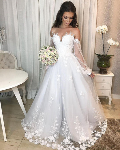 Elegantes langes schulterfreies Prinzessin-Brautkleid mit Blasenärmeln