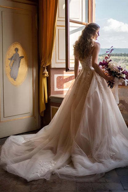 Romantisches Brautkleid aus Tüll Hochzeitskleider mit Spitze