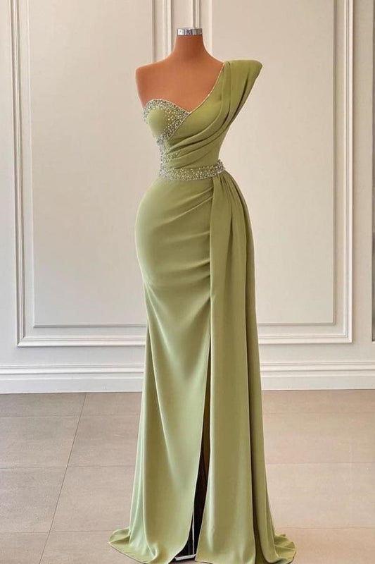 Salbeifarbenes One-Shoulder-Schlitz-Meerjungfrau-Abschlussballkleid mit Perlen