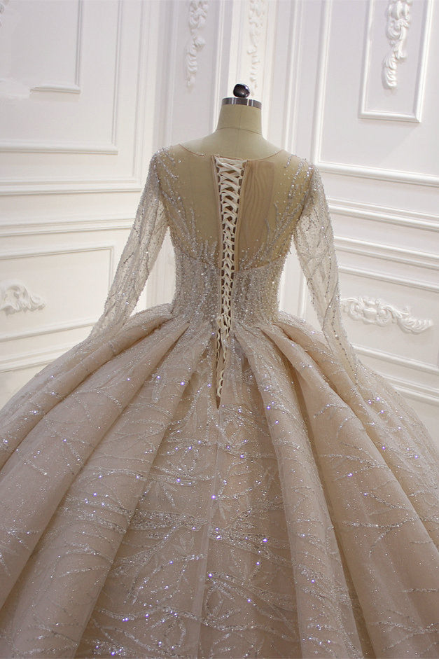 Bateau-Brautkleid mit langen Ärmeln, bodenlangem Ballkleid und Rüschen