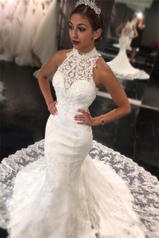 Hochgeschlossenes, ärmelloses, langes Spitzen-Meerjungfrau-Brautkleid mit Applikationen