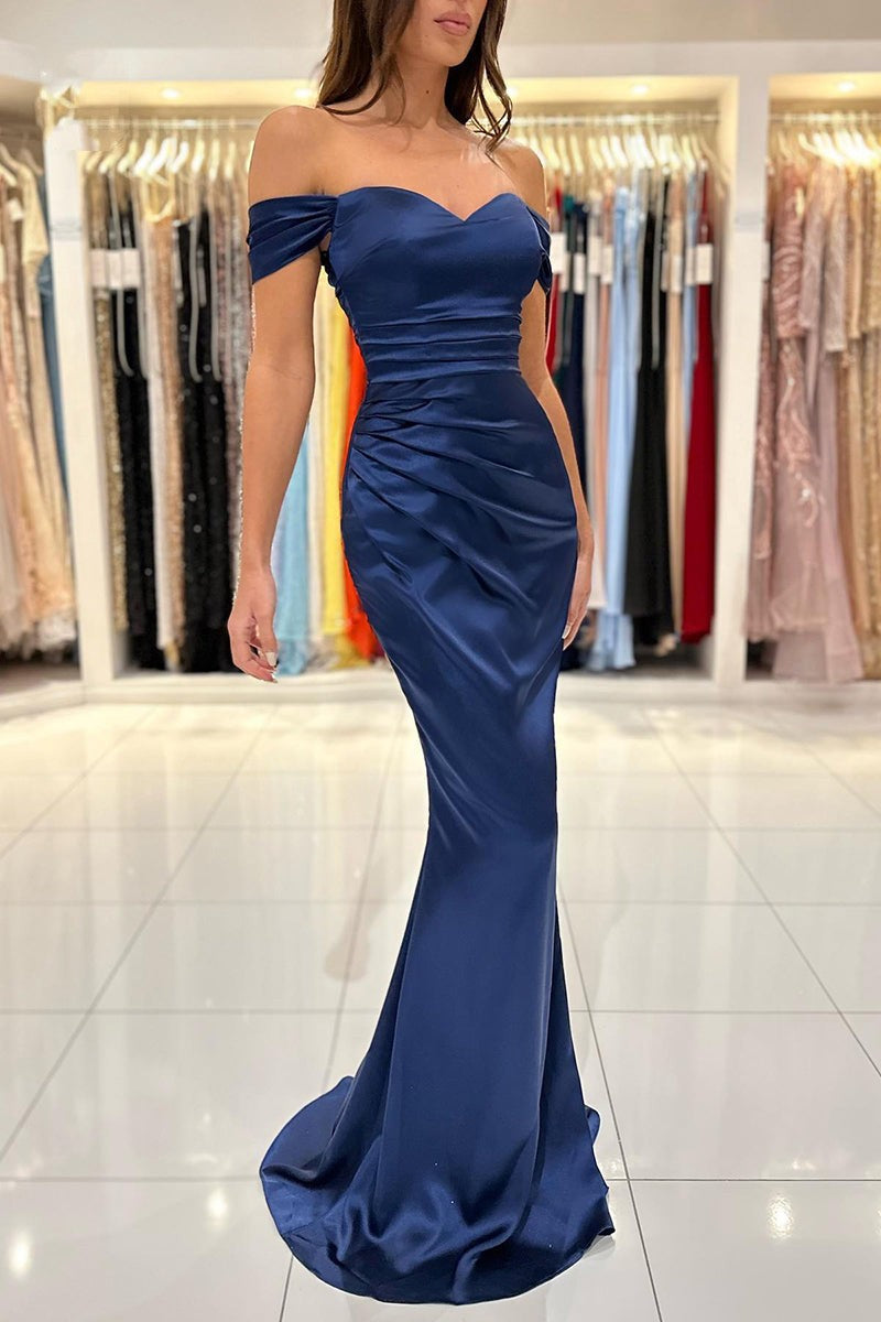 Königsblaues Ballkleid, herzförmig, schulterfrei, plissiert, lang