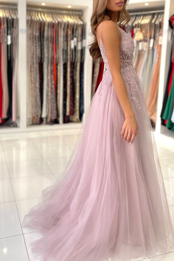 A-Linien-Abendkleid aus Tüll mit Spaghettiträgern und Perlenverzierung