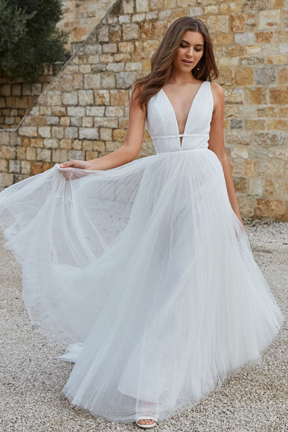 Schlichtes Brautkleid A-Linie aus Tüll Hochzeitskleider mit V-Ausschnitt