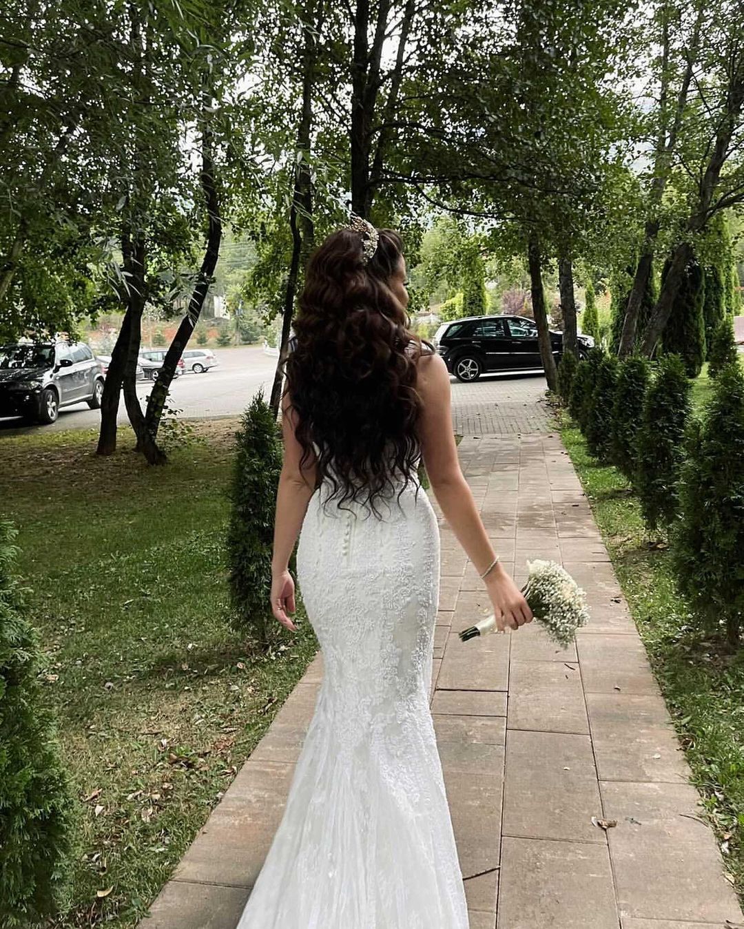Langes Meerjungfrauen-Brautkleid mit Tüll und Spitze