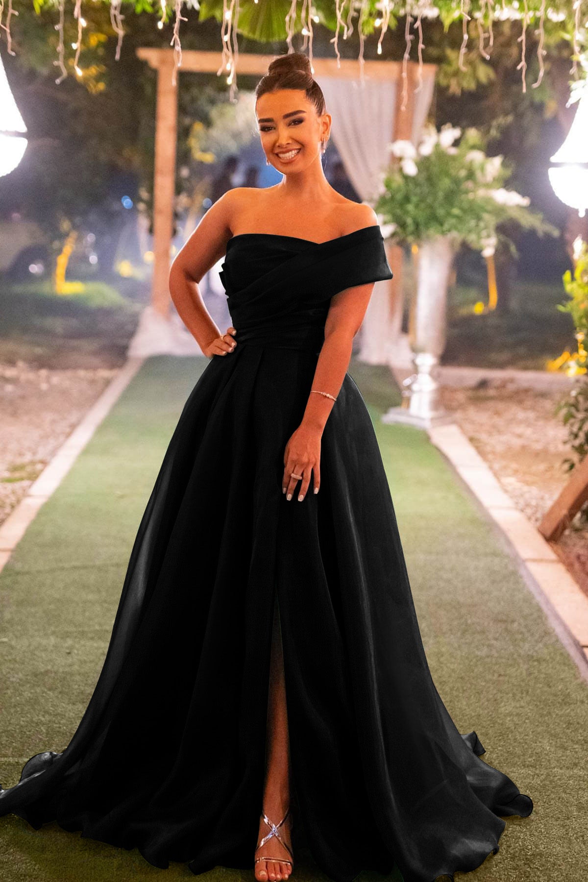Dunkelgrünes trägerloses One-Shoulder-Meerjungfrauen-Abendkleid mit Schlitz vorne und Schleife