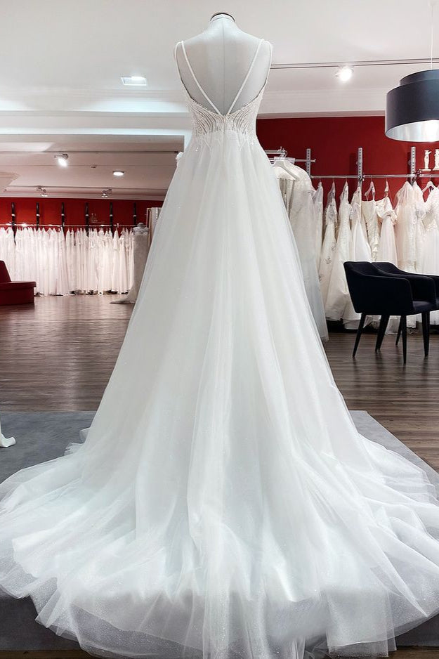 Ärmelloses, rückenfreies Brautkleid mit V-Ausschnitt, Pailletten, Rüschen und A-Linie-Tüll