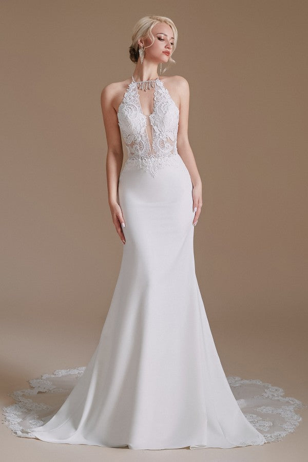 Bescheidenes langes, rückenfreies Satin-Brautkleid im Meerjungfrau-Stil mit Neckholder und Spitzenapplikationen