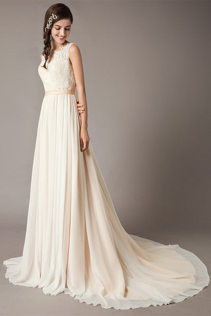 Champagnerfarbenes Spitzen-Chiffon-Brautkleid