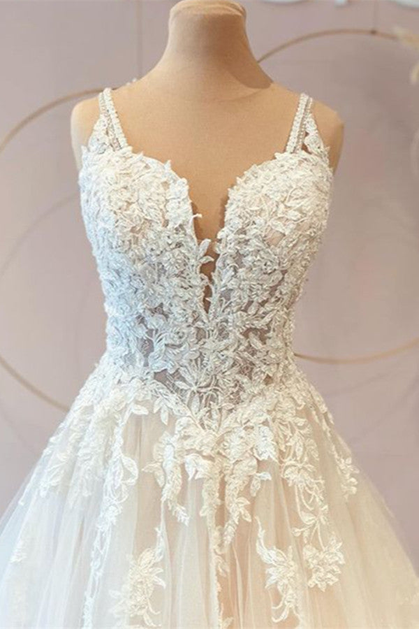 Lange Brautkleider im Prinzessin-Stil mit herzförmiger Spitze und Tüllapplikationen