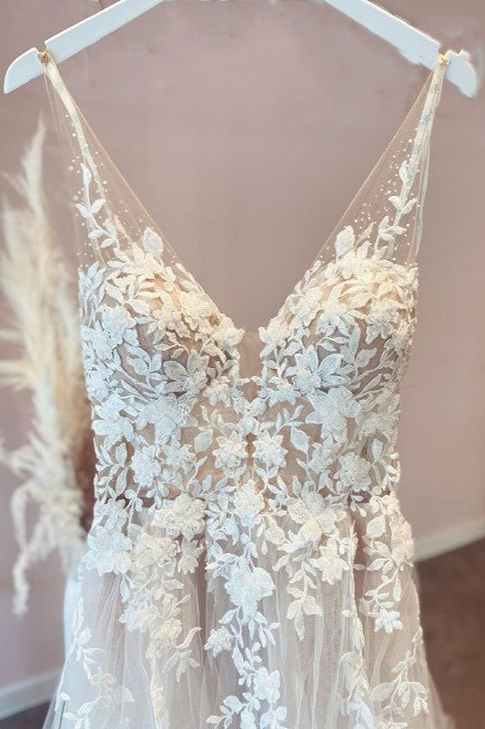 Spaghettiträger, herzförmiges A-Linien-Brautkleid aus Tüll mit Applikationen und Spitze