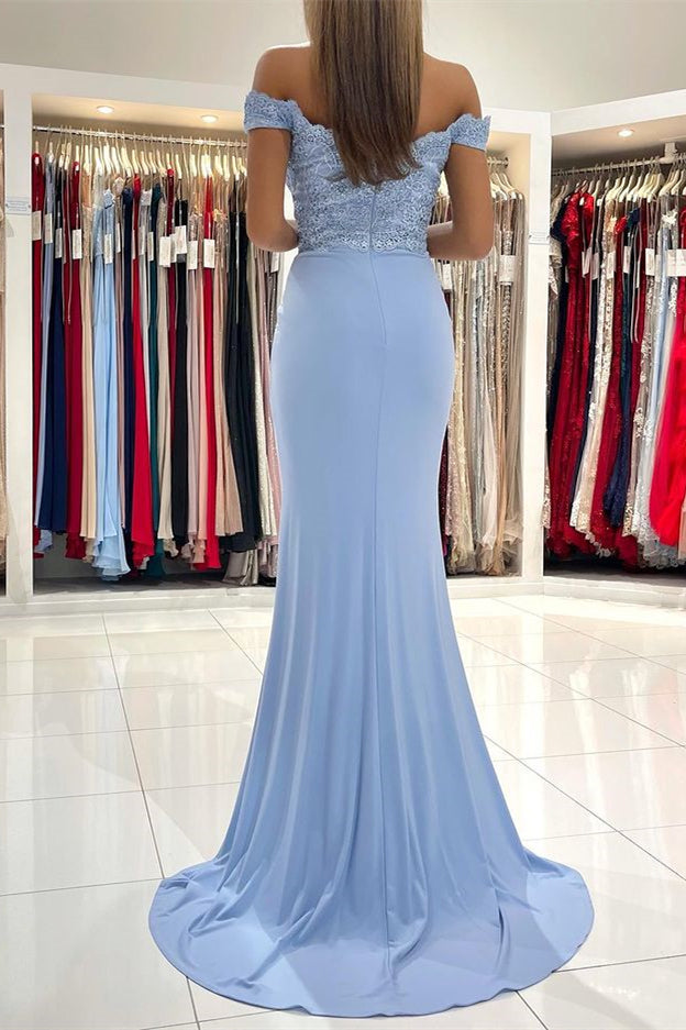 Schulterfreies, langes Abendkleid im Meerjungfrau-Stil mit Spitzenapplikationen
