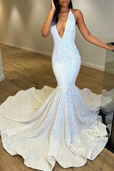 Fantasievolles weißes Abendkleid mit Pailletten, ärmellos, V-Ausschnitt und Neckholder