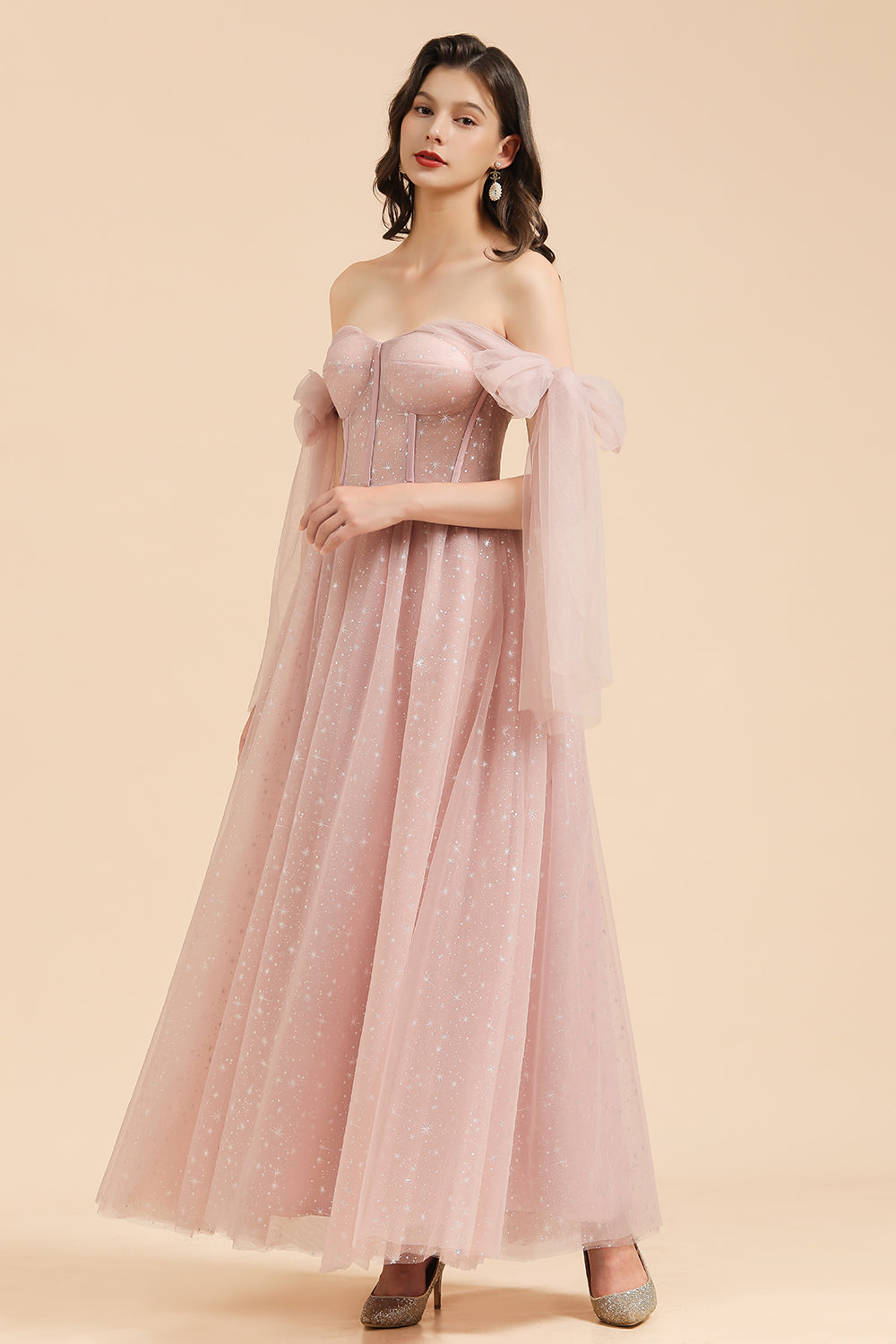 Finden Sie Schöne Brautjungfernkleider Lang Rosa Mit Ärmel online. Babyonlinedress.de bietet Große Auswahl von Brautjungfernkleider maßgeschneider.